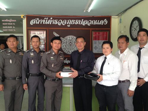 WHA Donates Portable Breath Alcohol Testers to Pluak Daeng Police Station